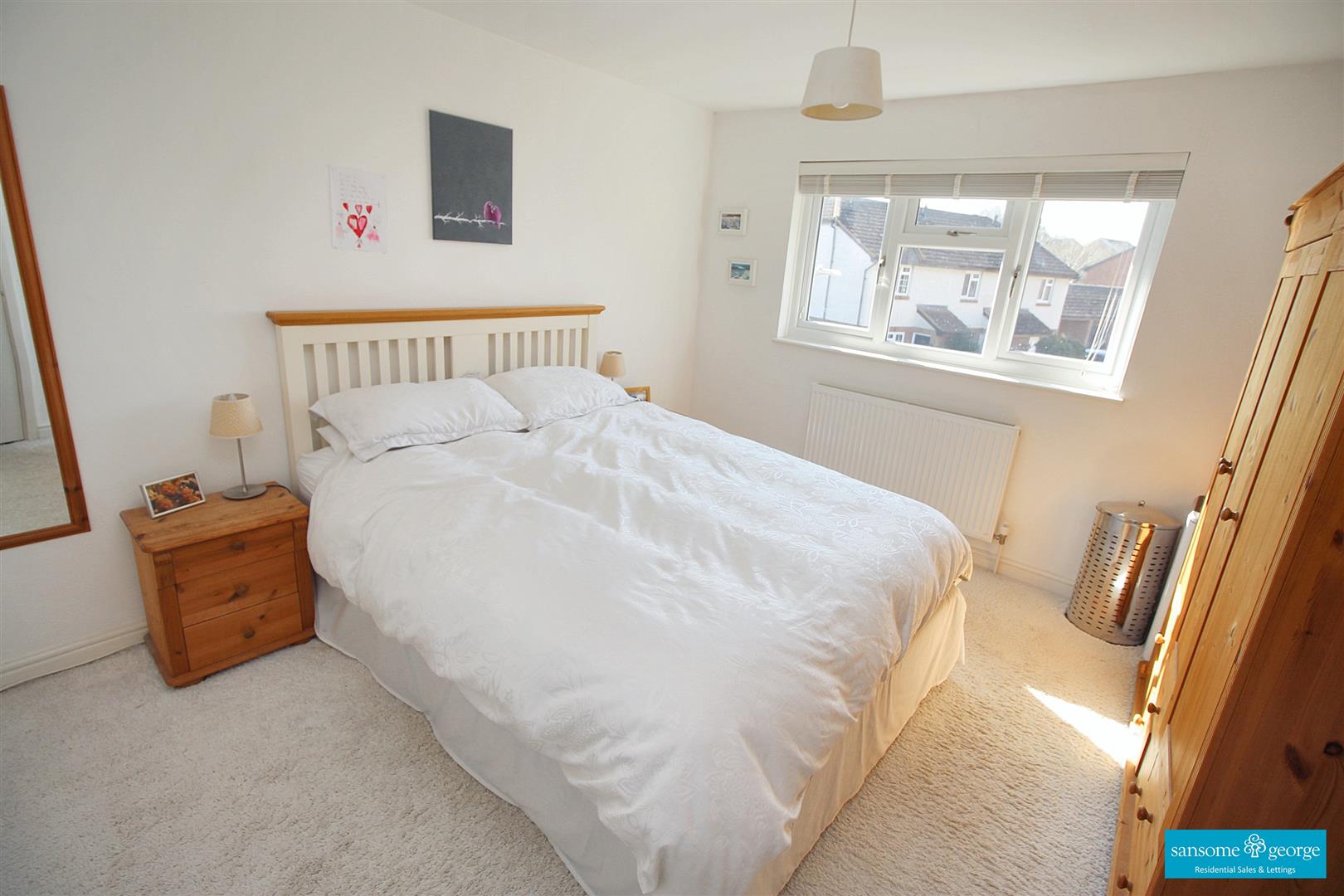 Huscarle Way, Tilehurst, Reading